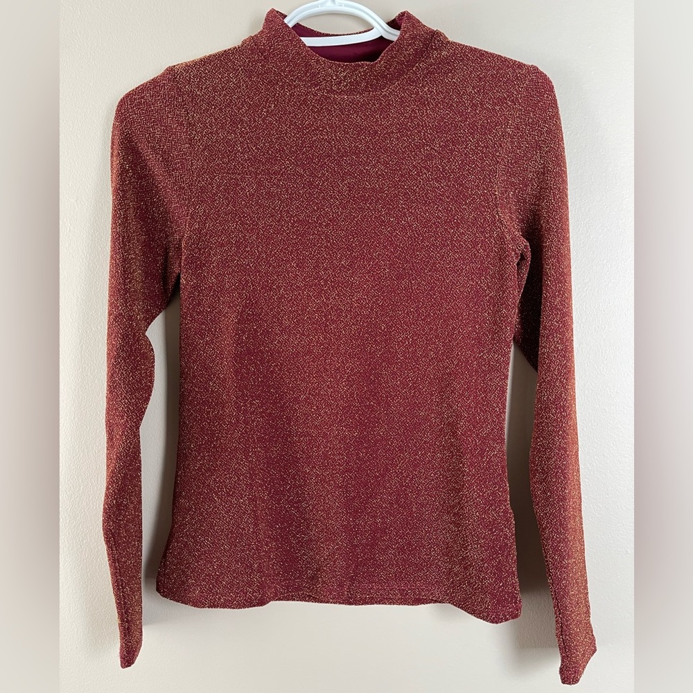 Reitman’s Rock & Shine Top